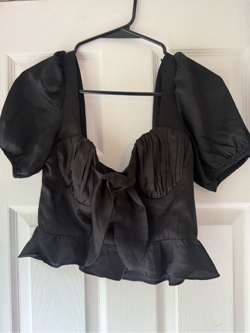 Cotton Candy LA Black Cropped Puff Sleeve Sweetheart Neck Bow Blouse S Women